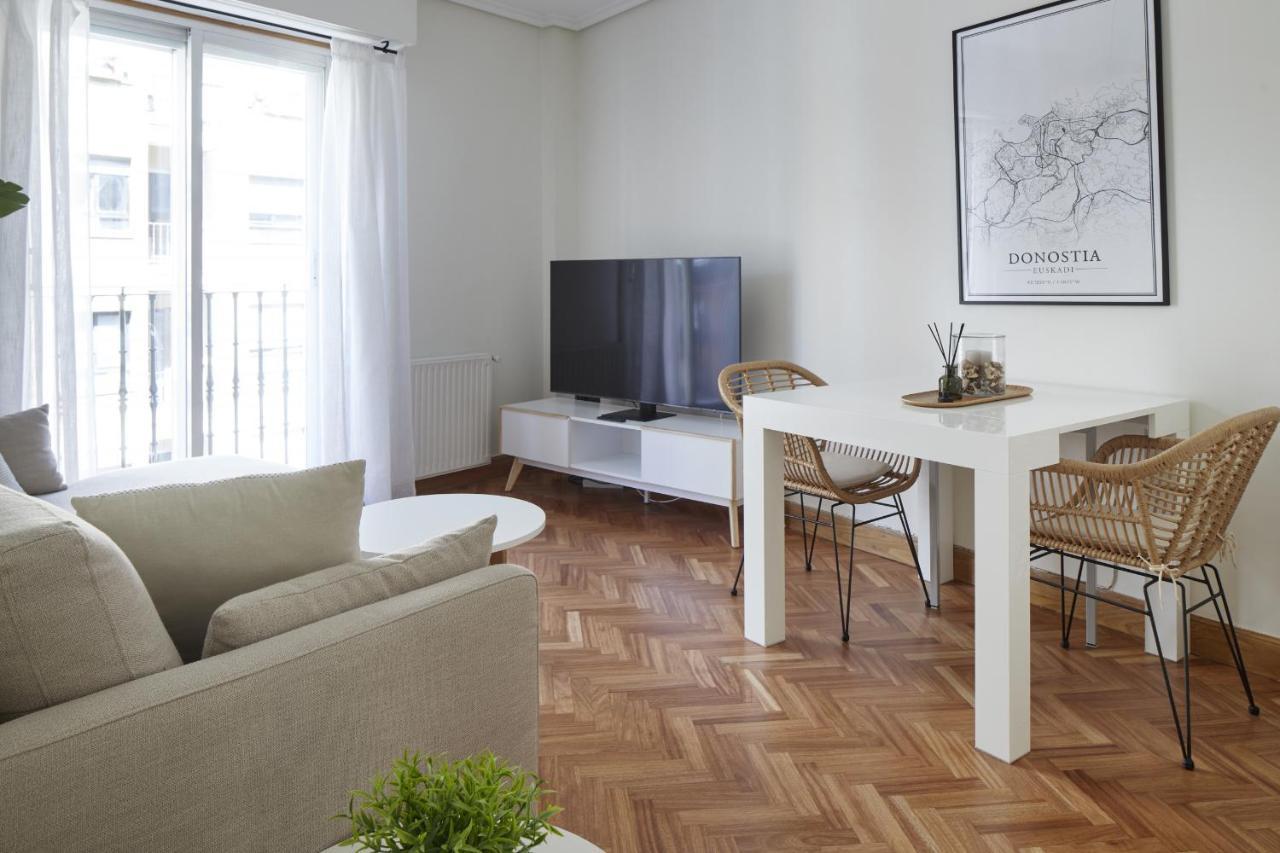 Always Easy I Cristina Enea Apartment San Sebastian Exterior photo